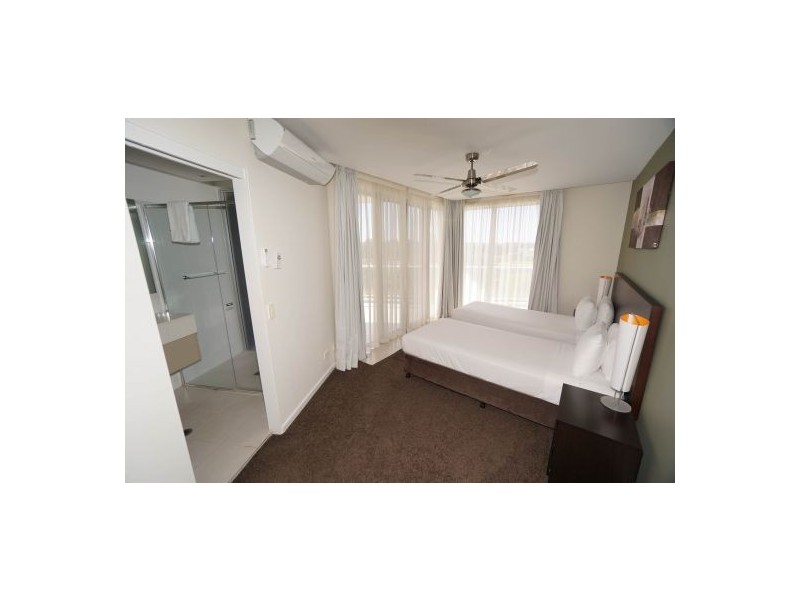 2 Activa Way, Hope Island QLD 4212