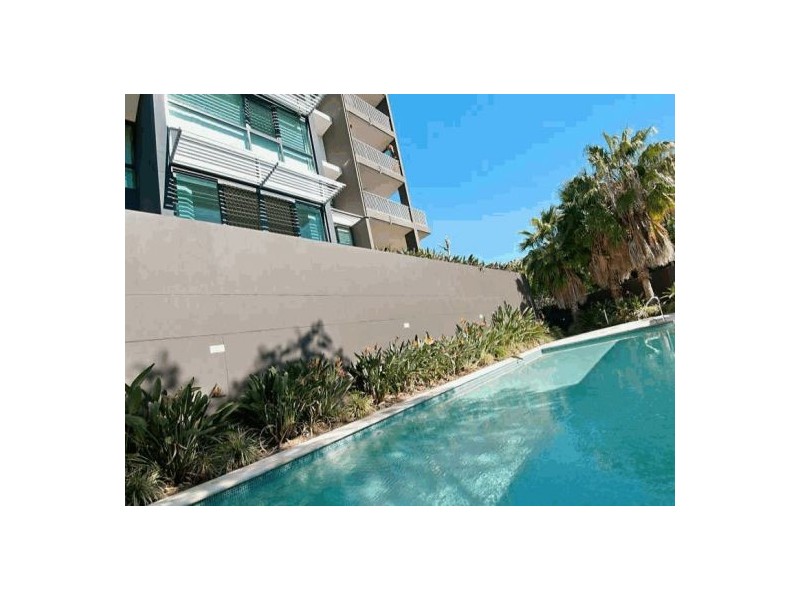 D2/25 Dix Street, Redcliffe QLD 4020