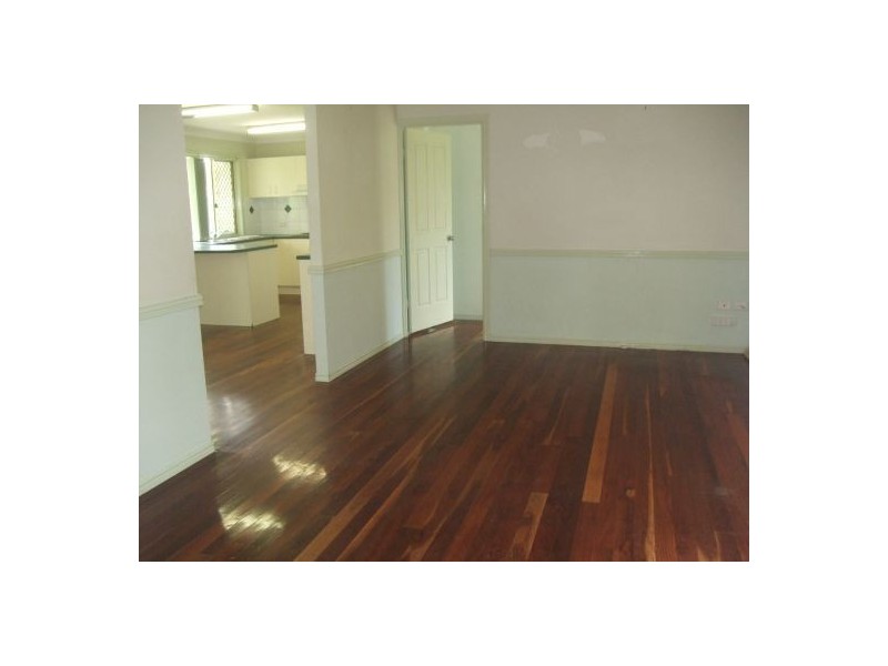 12 THIRD AVENUE, Marsden QLD 4132