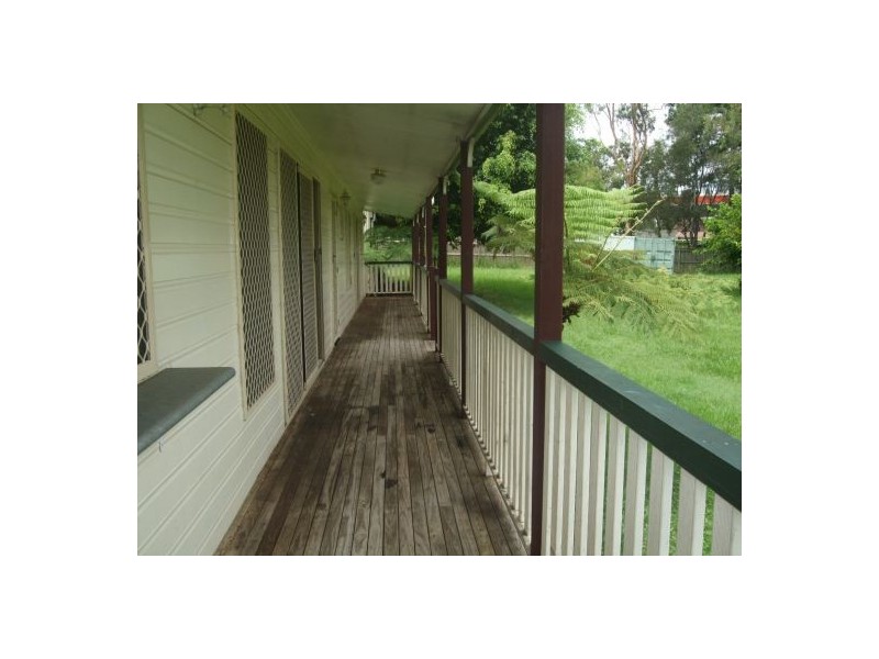 12 THIRD AVENUE, Marsden QLD 4132