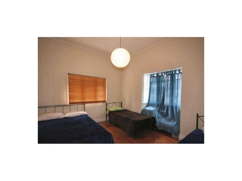 479 Vulture St, East Brisbane QLD 4169