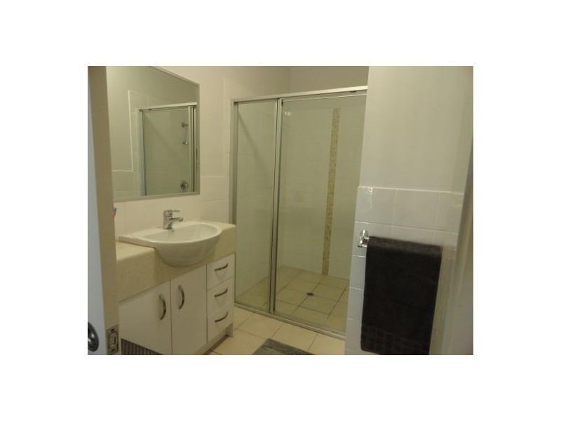 15 Lindwall St, Upper Mount Gravatt QLD 4122