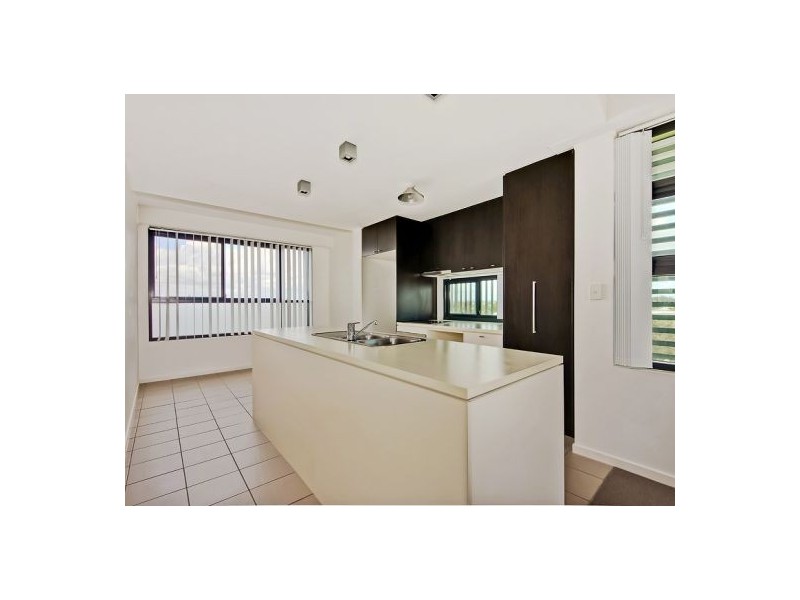 506/25 Dix Street, Redcliffe QLD 4020