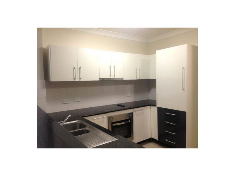 U18 /14 Le Grant St, Macgregor QLD 4109