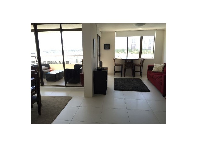 77 Brighton parade, Southport QLD 4215