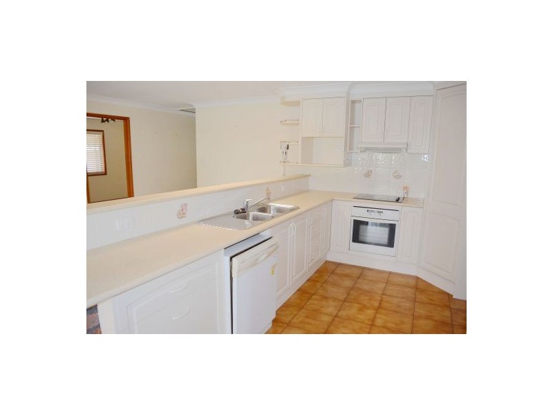 4 Tranquil Street, Sunnybank Hills QLD 4109