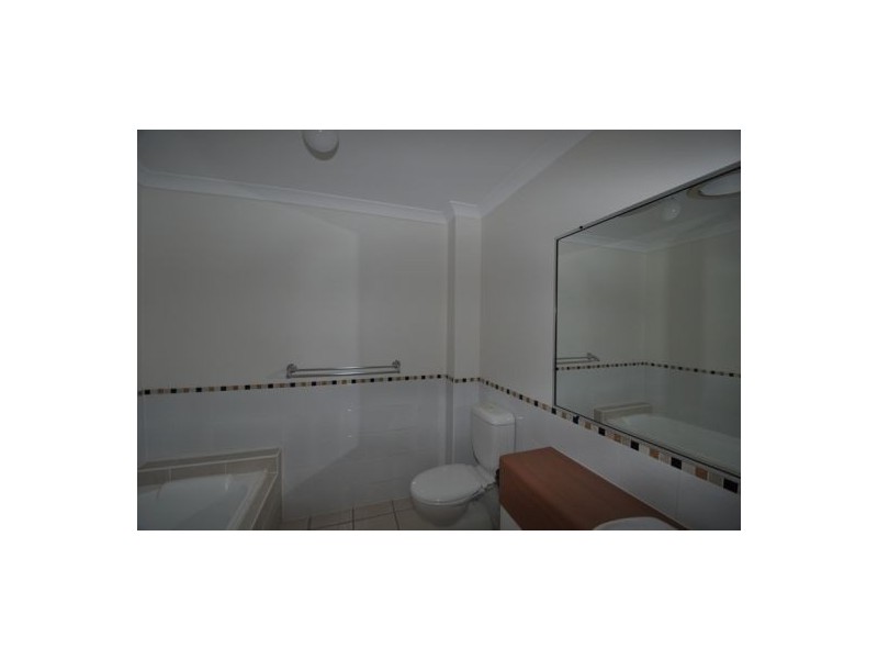 15/9 Pamela Place, Kenmore QLD 4069