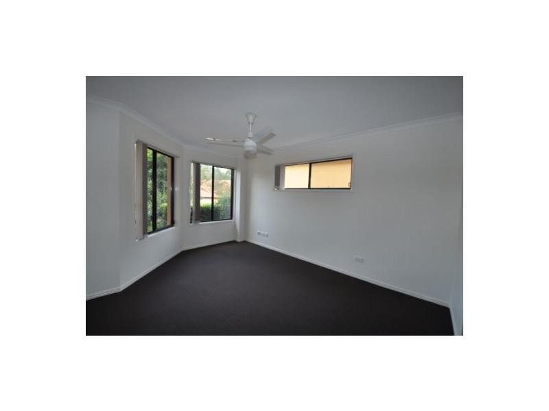 15/9 Pamela Place, Kenmore QLD 4069