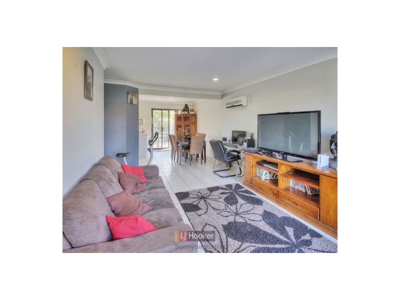 42/1 Daintree drive, Parkinson QLD 4115