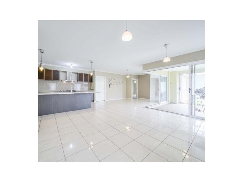 7 Colebrook Crescent, Doolandella QLD 4077