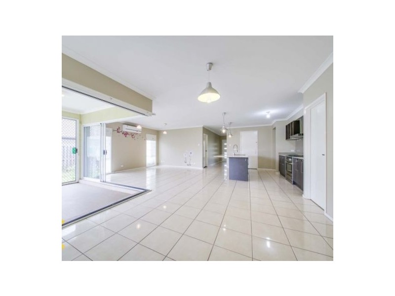 7 Colebrook Crescent, Doolandella QLD 4077