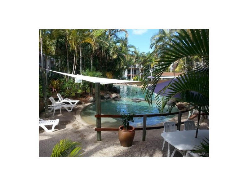 164 7 Redondo AV, Miami QLD 4220