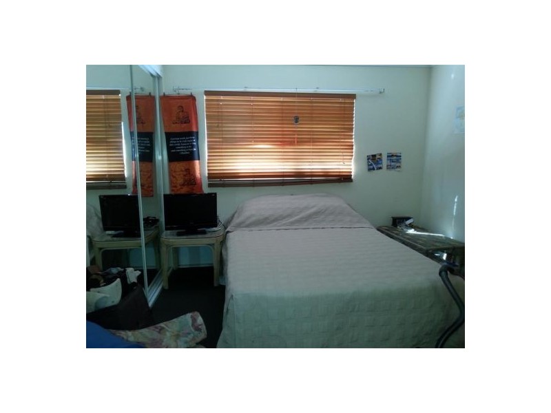 164 7 Redondo AV, Miami QLD 4220