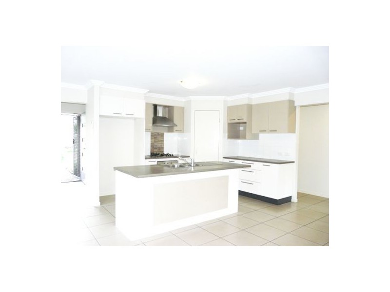 17 Emerson Close, Durack QLD 4077