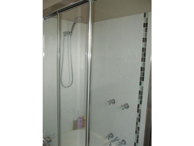 u64 22barbet place, Burleigh Waters QLD 4220