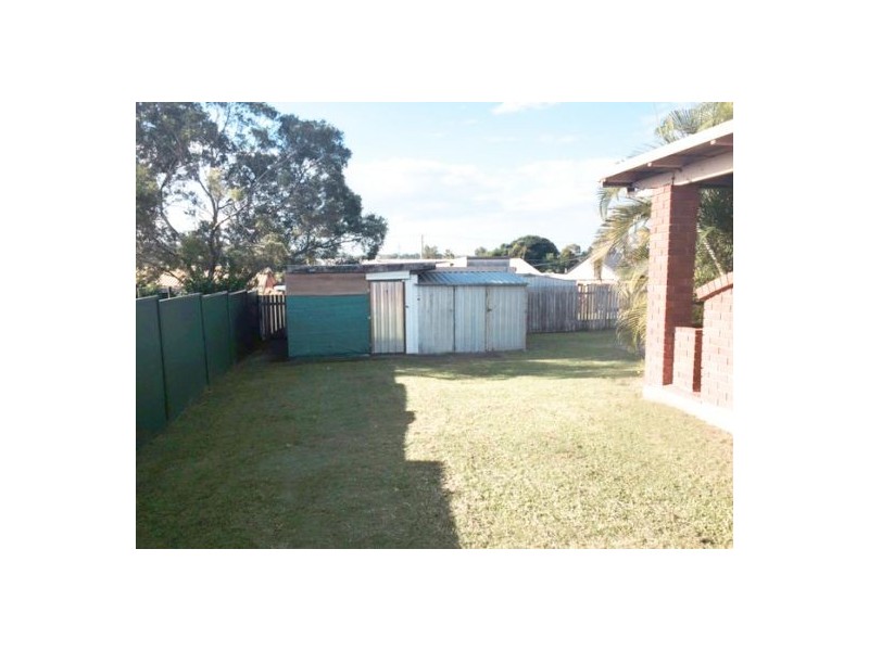 14 Vansittart Rd, Regents Park QLD 4118