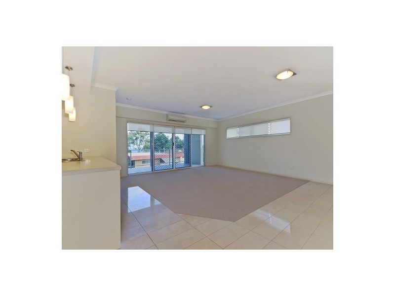 1-3 Sydney Street, Redcliffe QLD 4020