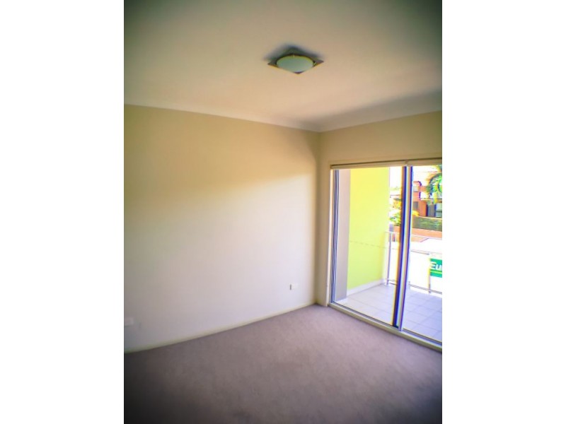 1-3 Sydney Street, Redcliffe QLD 4020