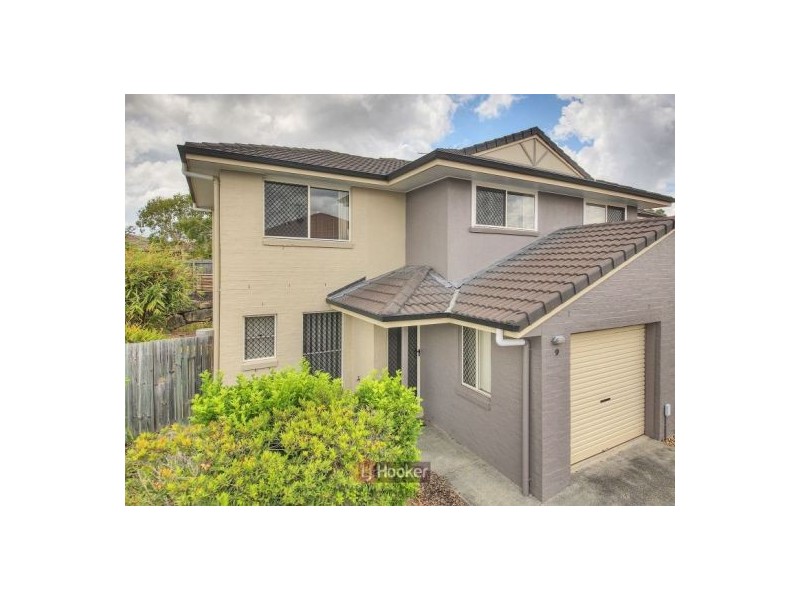 13/1 Daintree drive, Parkinson QLD 4115