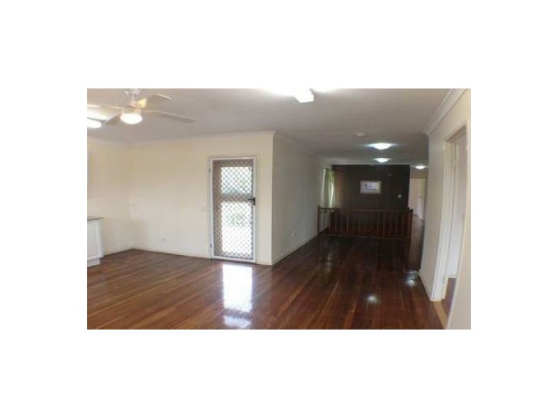 4. Elizabeth St, Toowong QLD 4066