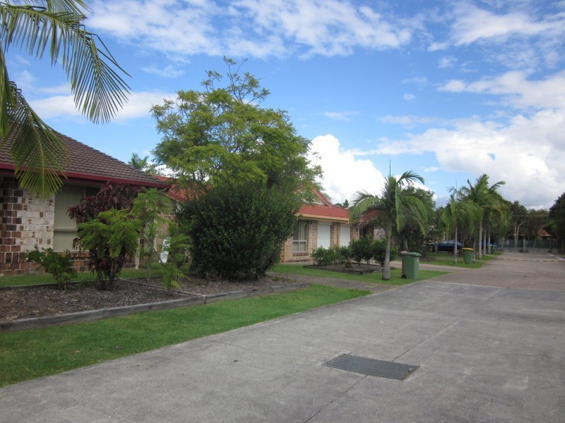 Labrador QLD 4215