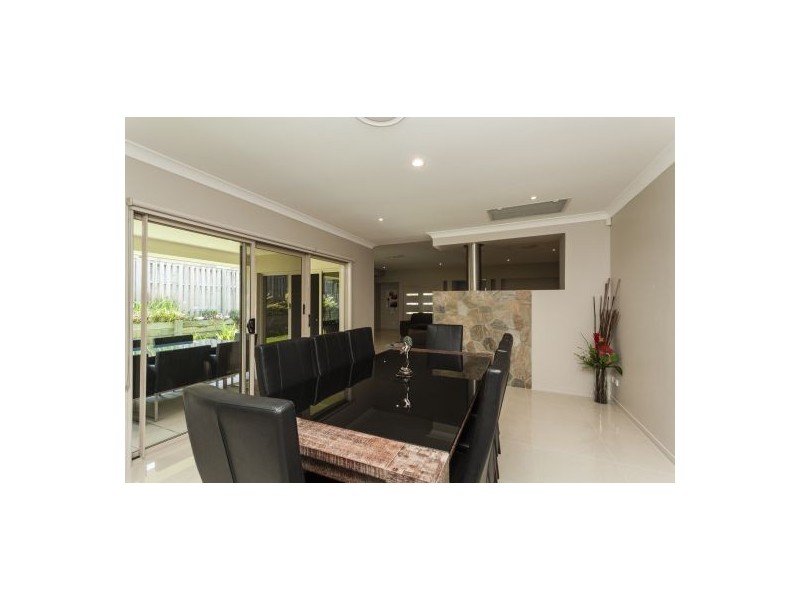 4 Rainlily Crescent, Upper Coomera QLD 4209