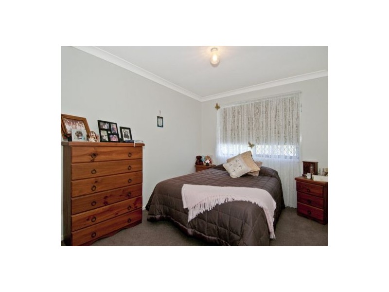 7 Kraatz Av, Loganlea QLD 4131