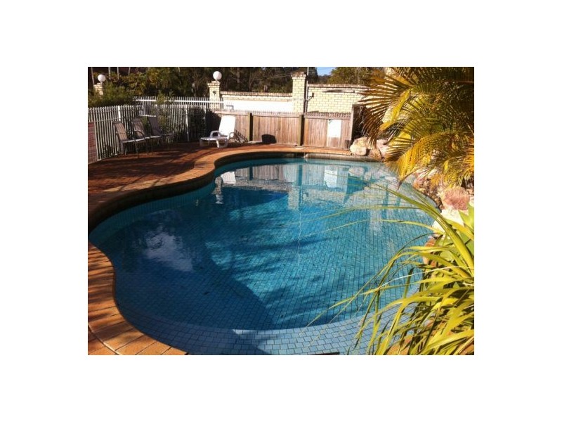 99 Barbaralla Drive, Springwood QLD 4127