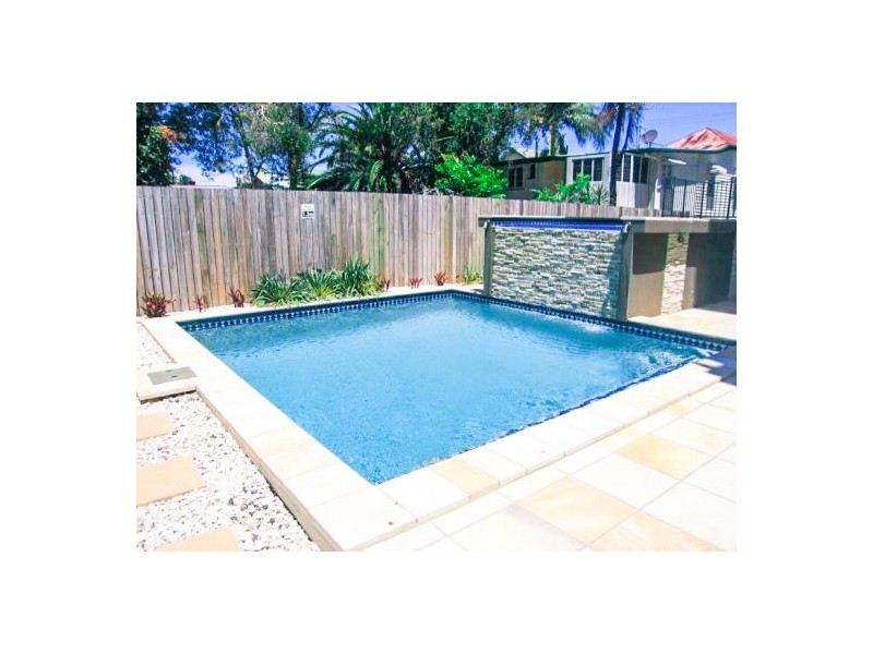 26 Sydney Street, Redcliffe QLD 4020