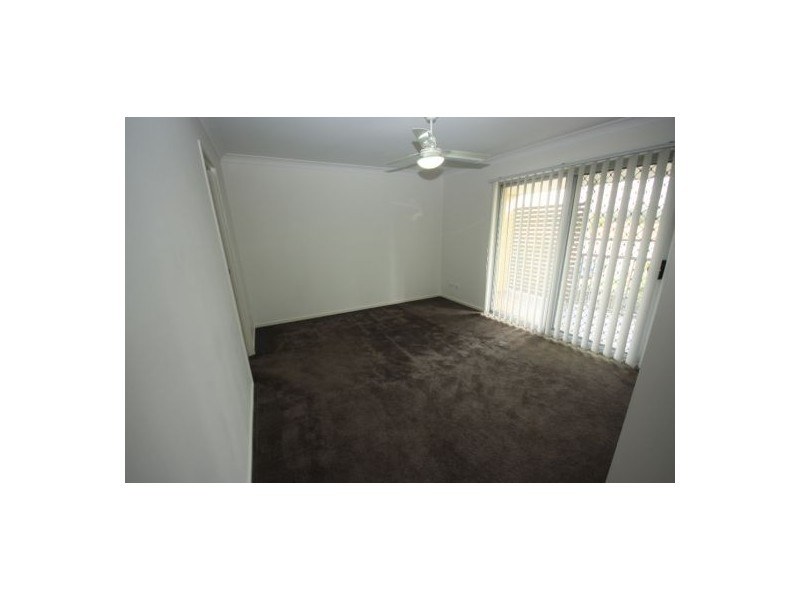 Durack QLD 4077