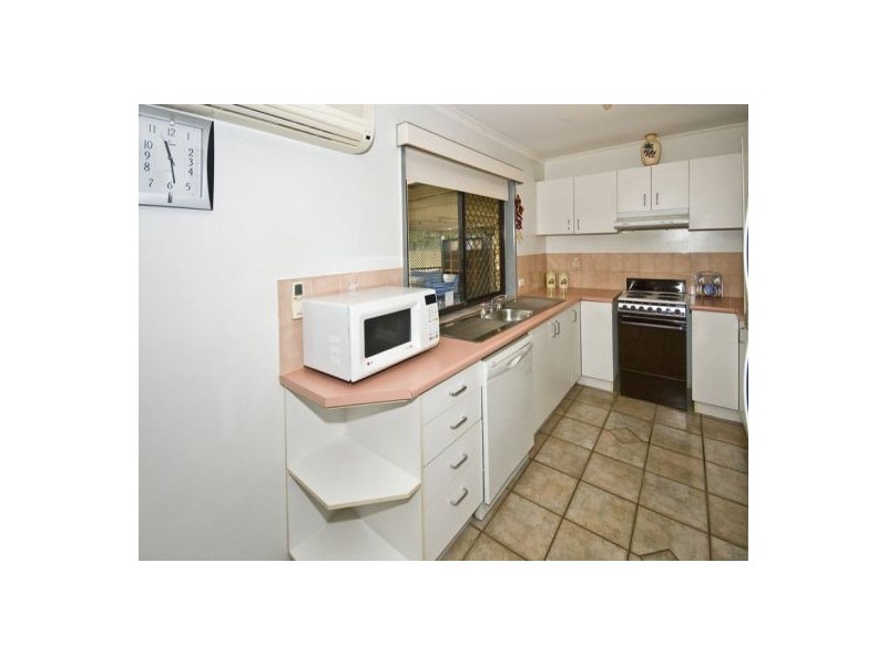 32 Trebeck St, Browns Plains QLD 4118