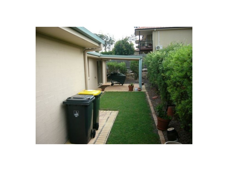 67. Manchester Street, Eight Mile Plains QLD 4113