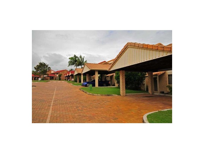 U18 /99 Barbaralla Drive, Springwood QLD 4127