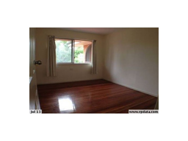 4 Elizabeth St, Toowong QLD 4066