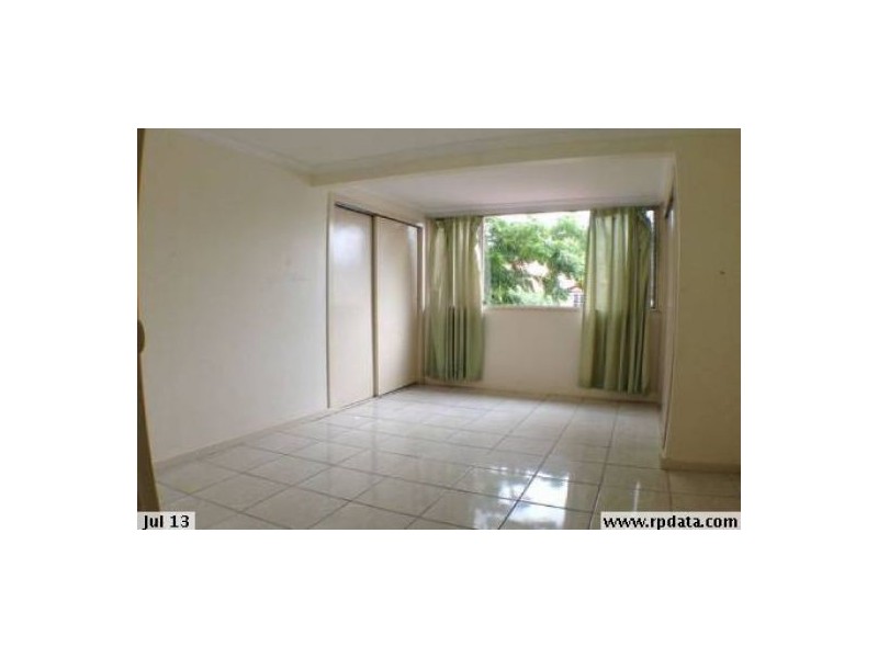 4 Elizabeth St, Toowong QLD 4066