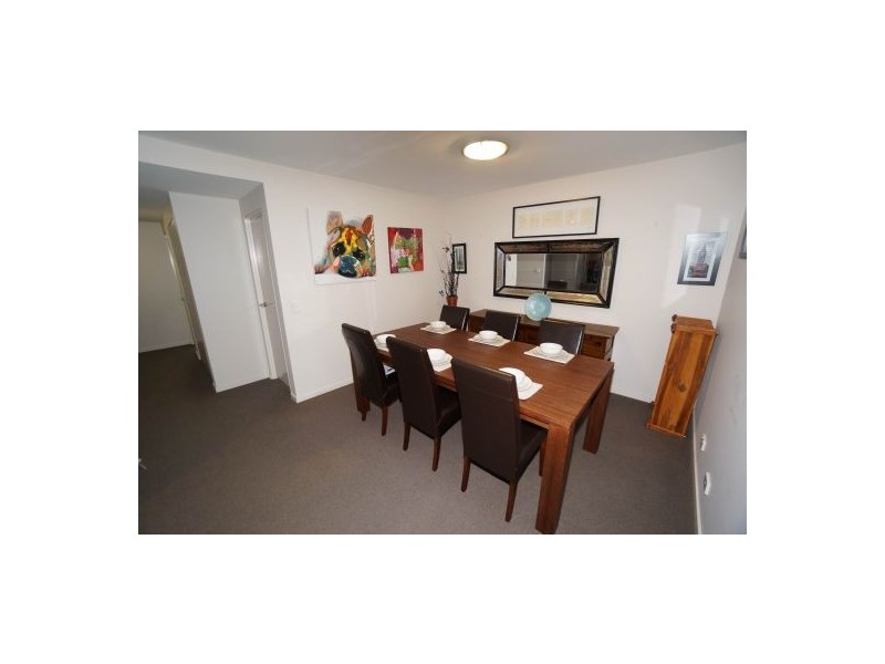 2 Activa Way, Hope Island QLD 4212