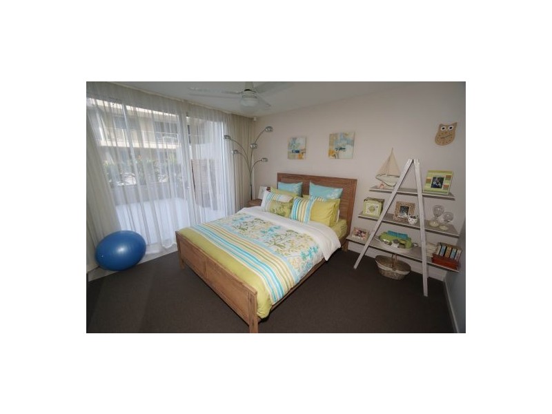 2 Activa Way, Hope Island QLD 4212