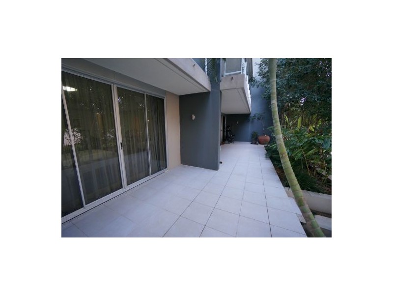 2 Activa Way, Hope Island QLD 4212