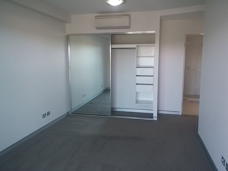 15 / 80 hornibrook   esplanade, Clontarf QLD 4019