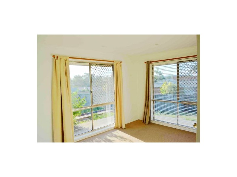 1 Peppertree St, Sinnamon Park QLD 4073