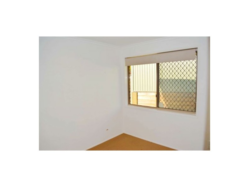 1 Peppertree St, Sinnamon Park QLD 4073