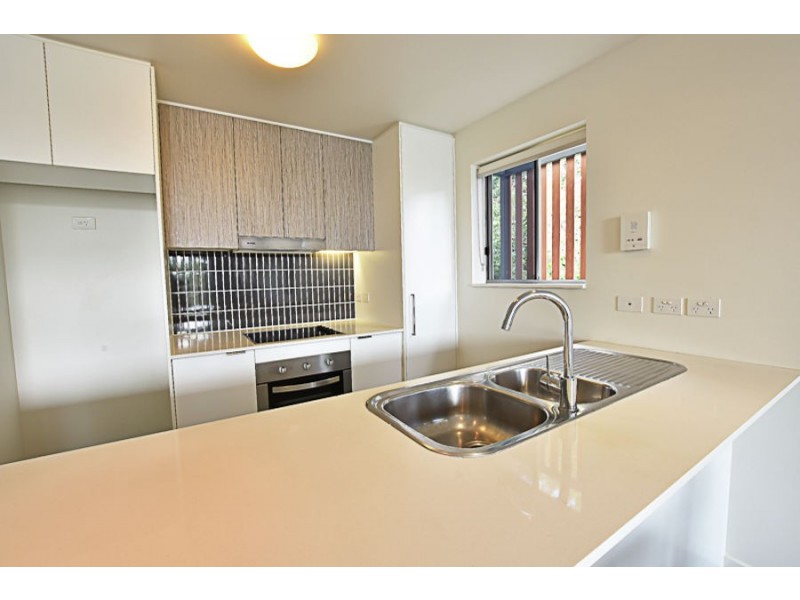 Unit 30 62 Waldheim Street, Annerley QLD 4103
