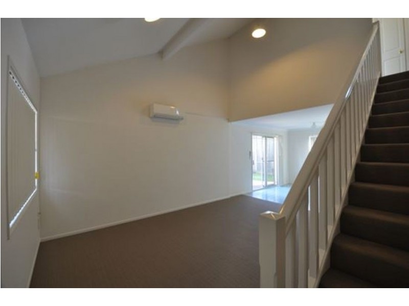 8/21 Stanton Rd, Tingalpa QLD 4173