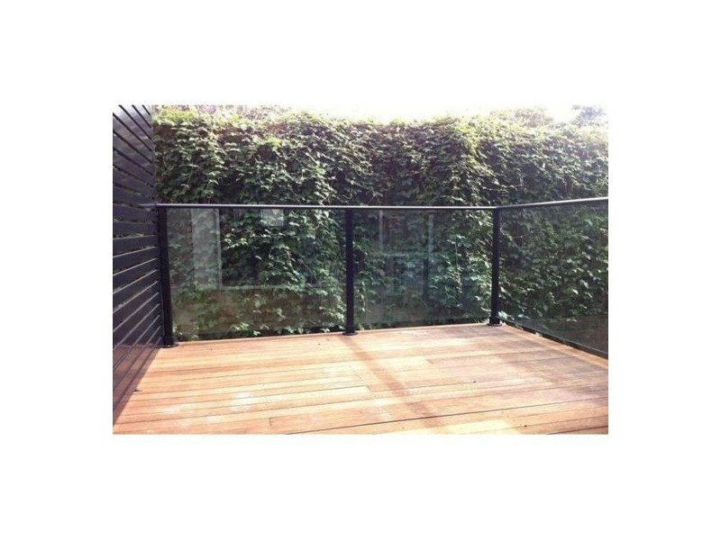 Tri-Level23 /11 portia st, Kingston QLD 4114