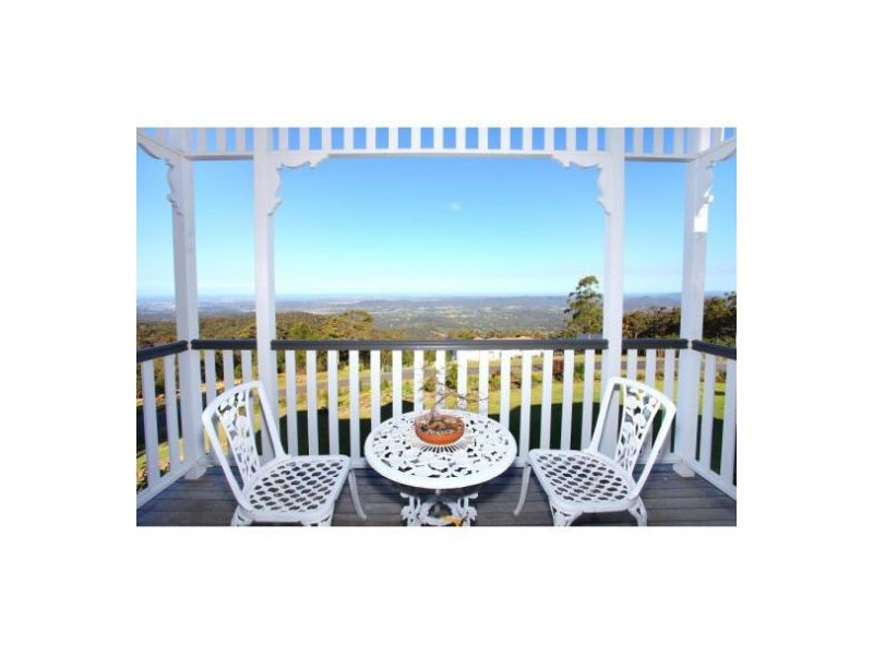 14. Eagles Retreat Place, Tamborine Mountain QLD 4272