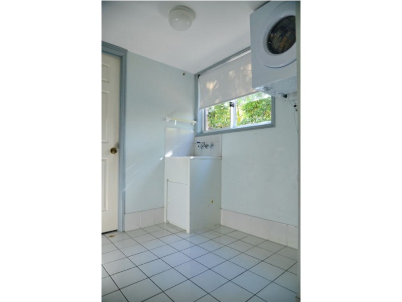 15,. Magellan Rd, Springwood QLD 4127