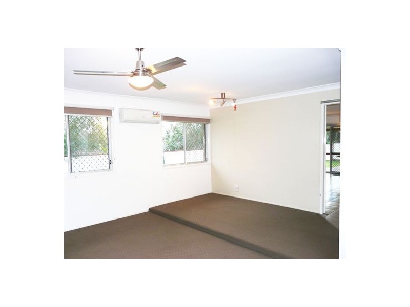 16 Hydrabad Street, Regents Park QLD 4118