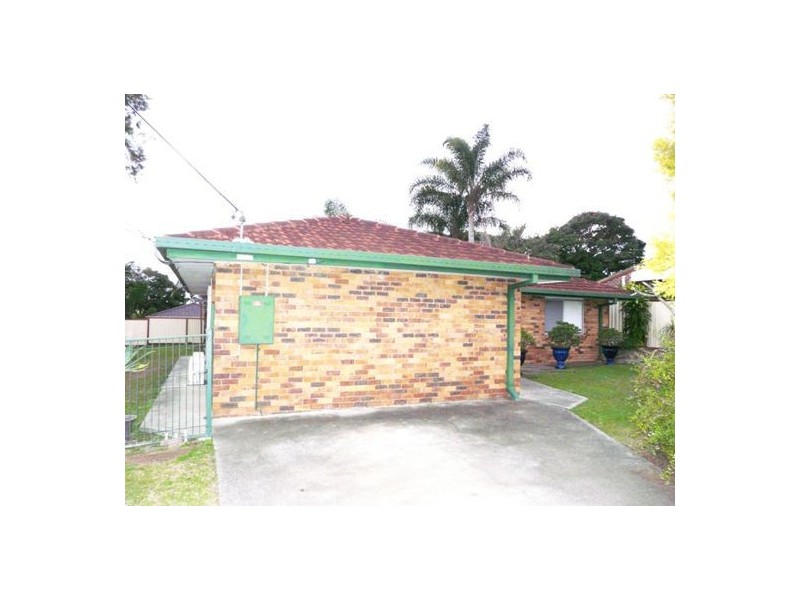 16 Hydrabad Street, Regents Park QLD 4118