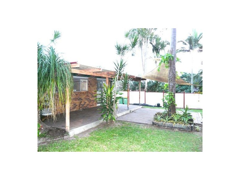 16 Hydrabad Street, Regents Park QLD 4118