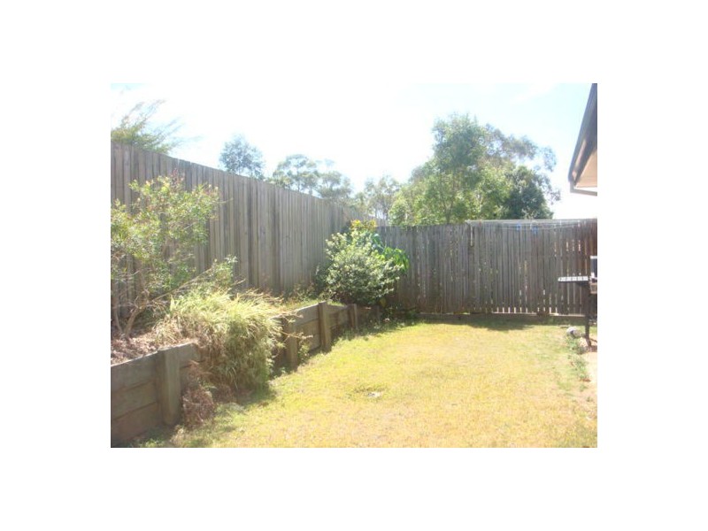 20. BROWN STREET, Labrador QLD 4215